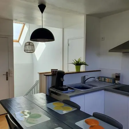 아파트 L De Marie